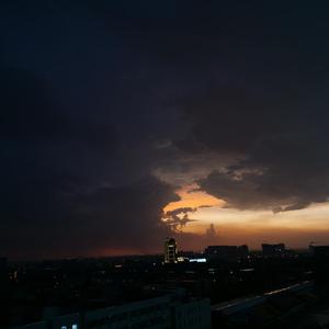 三姑六奶淫中秋视频大全免费观看
